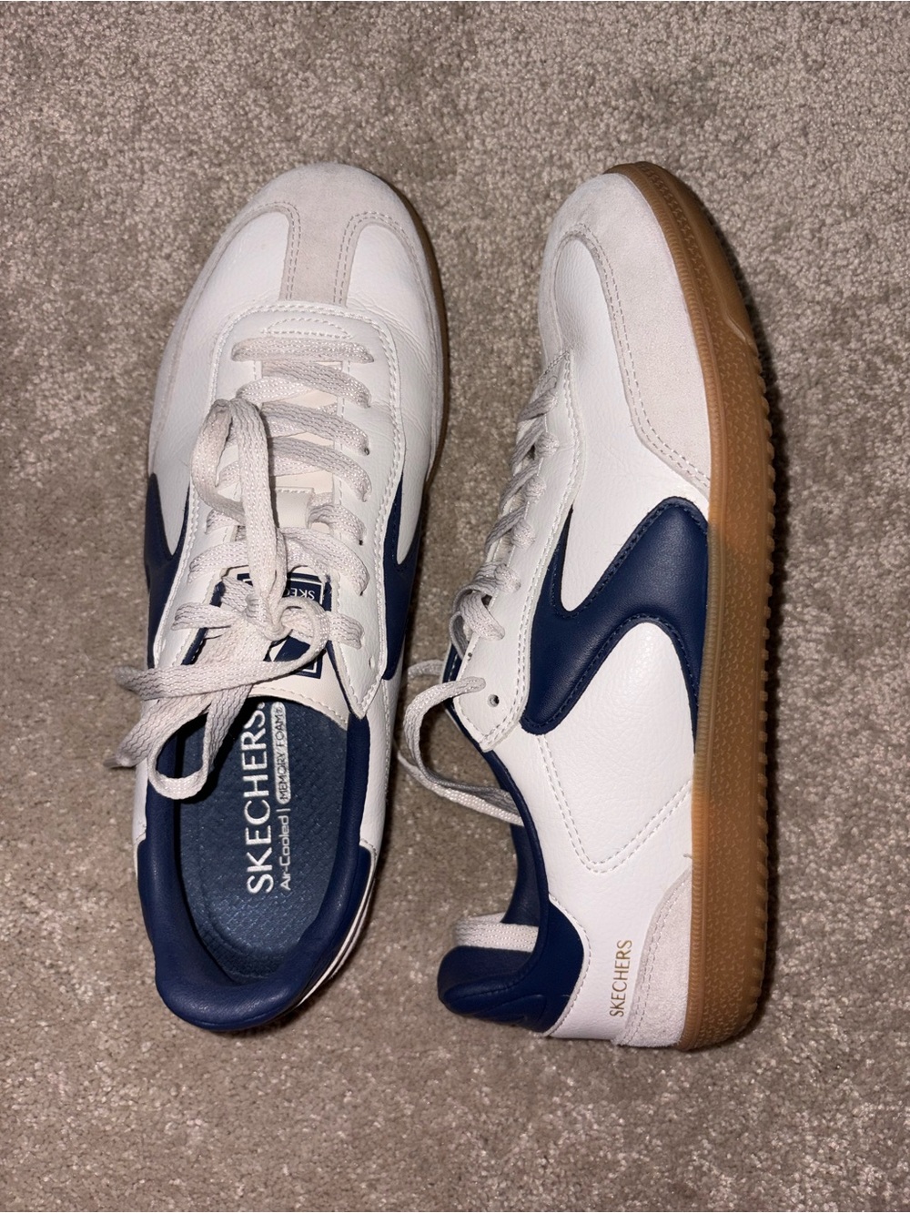 Skechers White Navy Low-Top Sneakers with Gum Outsole